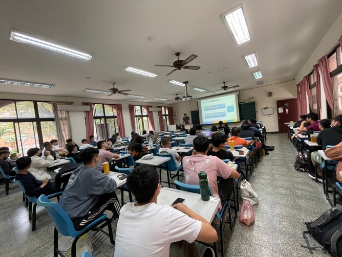110年度學生陸上職場實習行前說明會